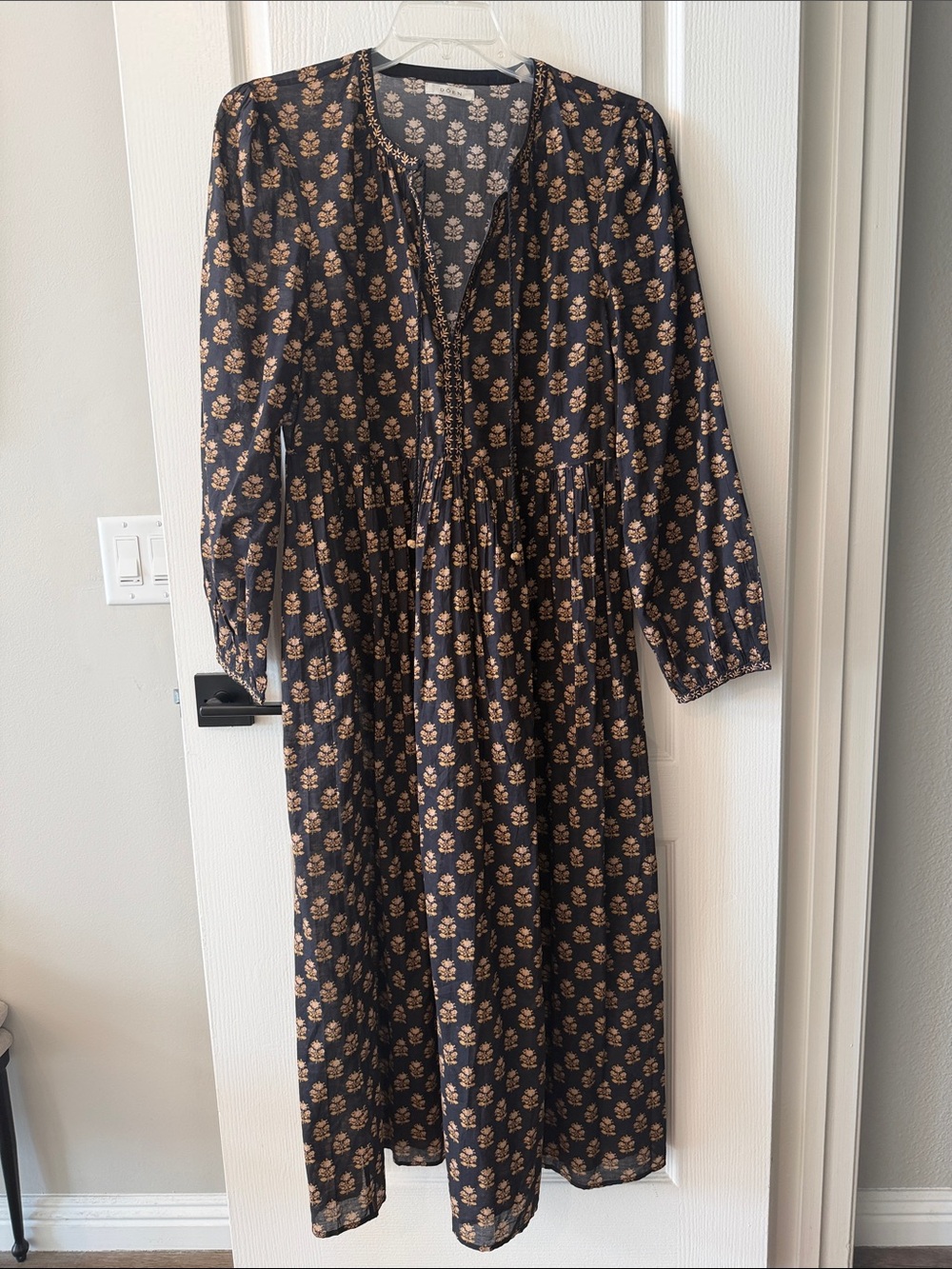 Doen Cotton Long Sleeve Black Gold Floral Midi Dress